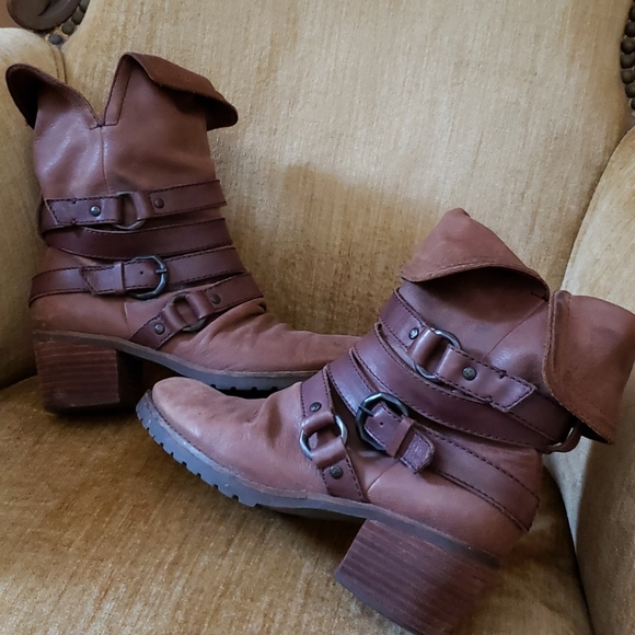 *SOLD* Genuine Leather Wrapped Harness Boots - Picture 7 of 10